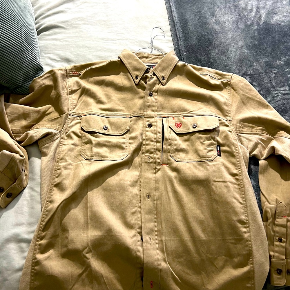 Ariat shirt